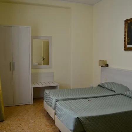 Casa Per Ferie Ravasco San Pietro Pensjonat Rzym