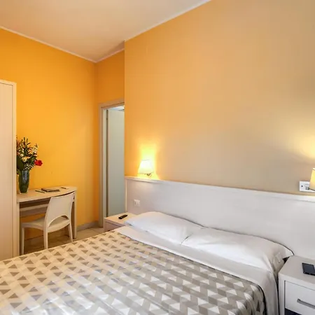 Casa Per Ferie Ravasco San Pietro בית הארחה רומא