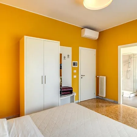 Casa Per Ferie Ravasco San Pietro בית הארחה