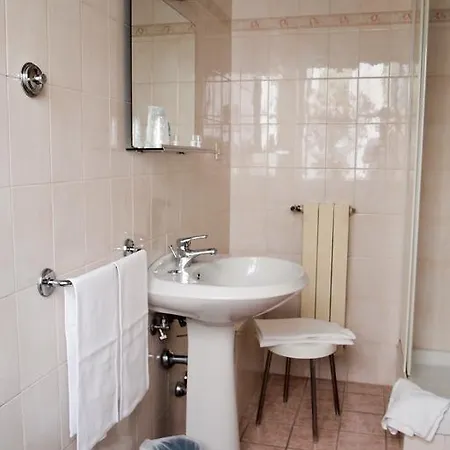 Casa Per Ferie Ravasco San Pietro בית הארחה *